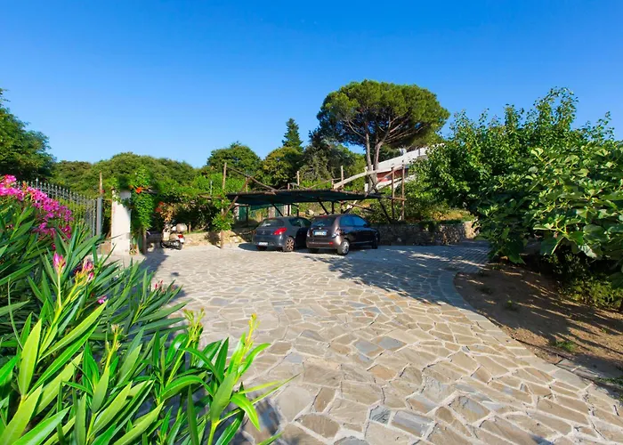 بيت للعطل I Giardini Di