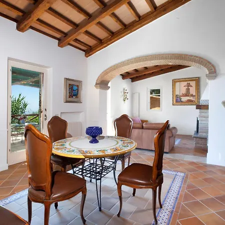 펜션 I Giardini Di 소렌토